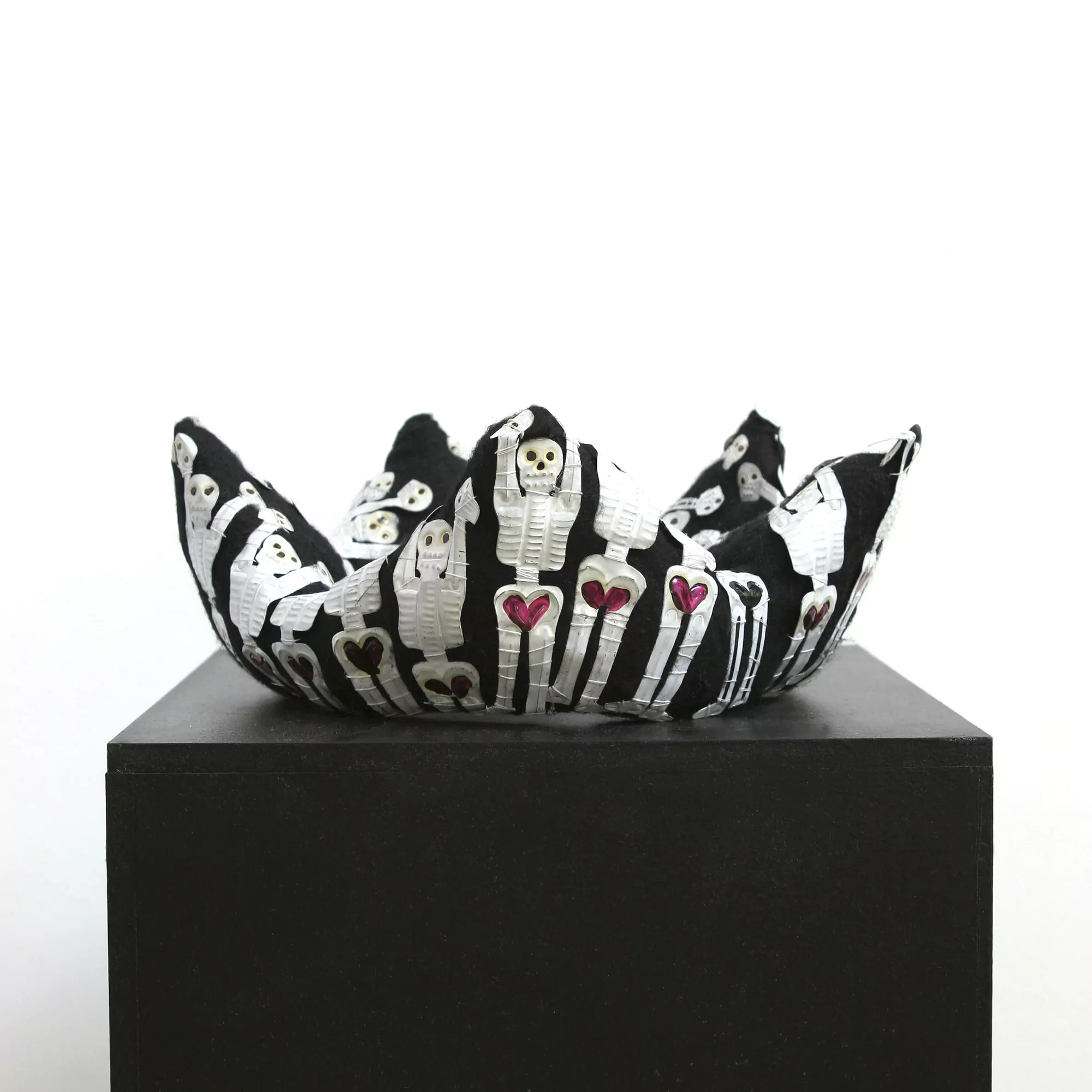 Corona para el rey muerto / Crown for the dead king