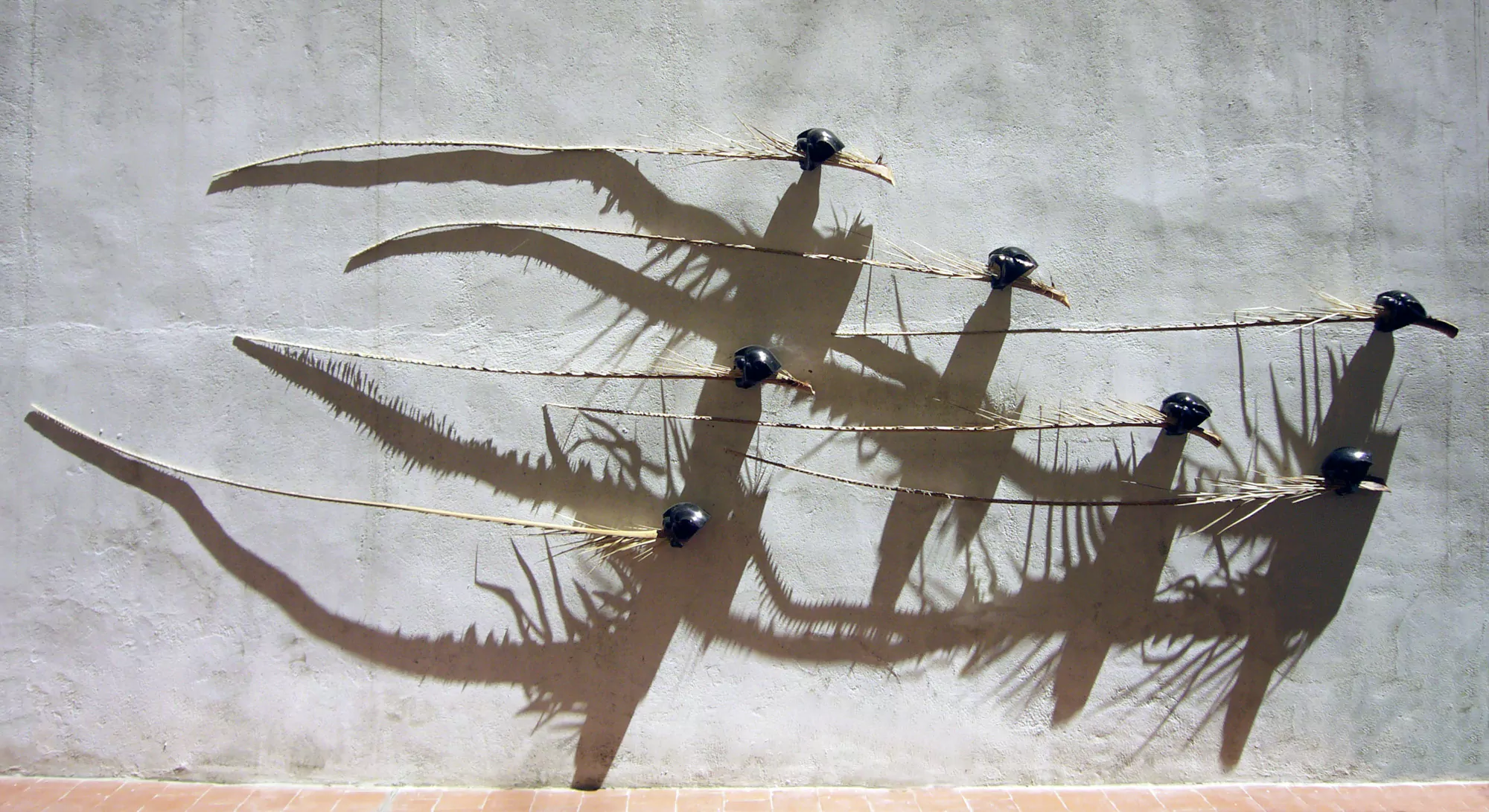 Ofrenda para el león blanco / Instalación Fundación ArtSur, Madrid